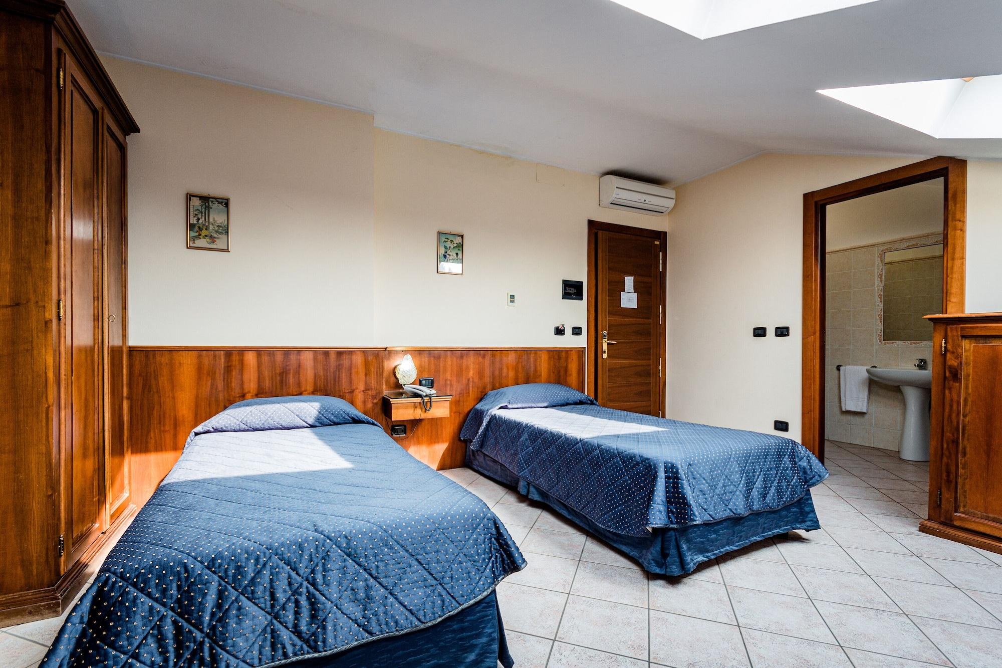 Hotel Lucrezia Borgia Ferrara Exterior photo